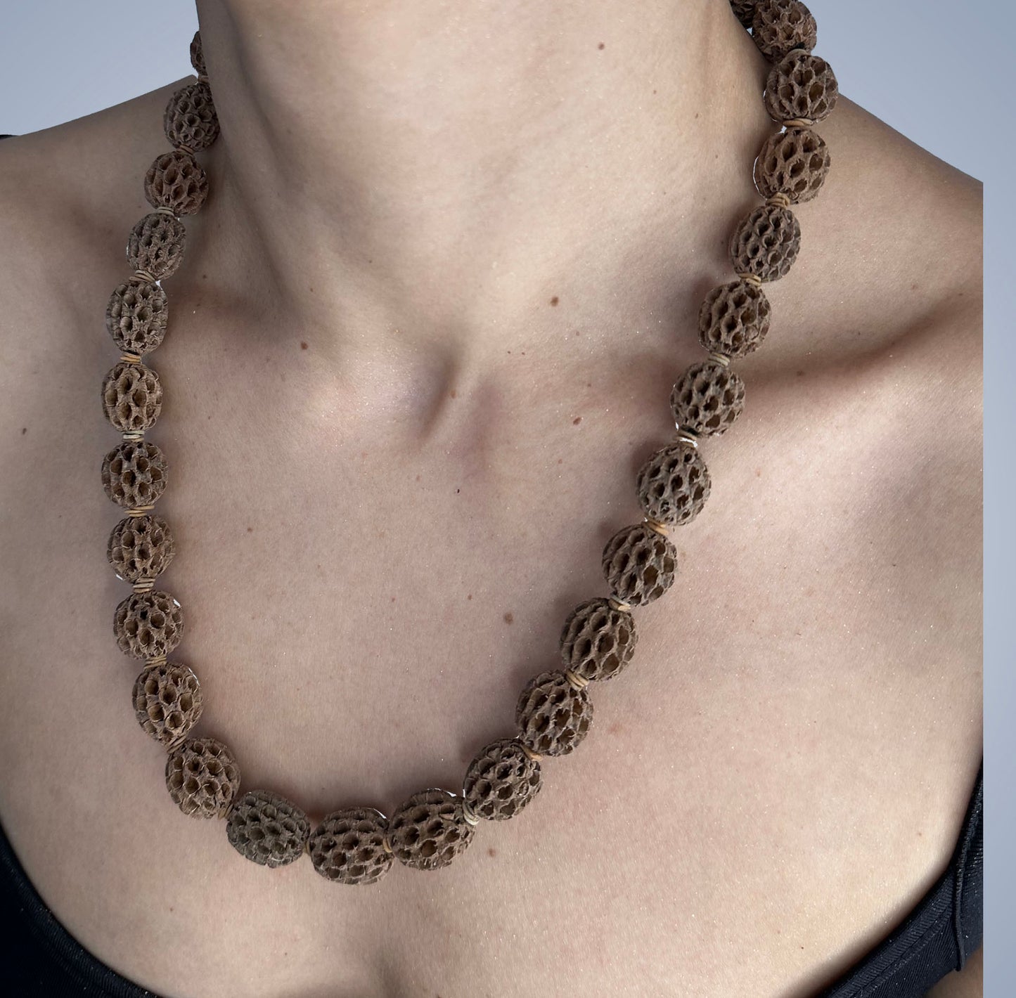 Casuarina necklace, 1 round