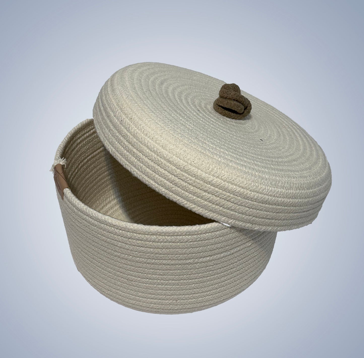 Rope basket with lid - M