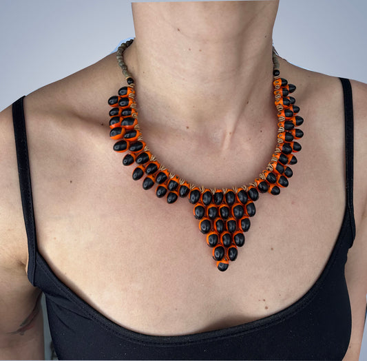 Goat's eye seed necklace