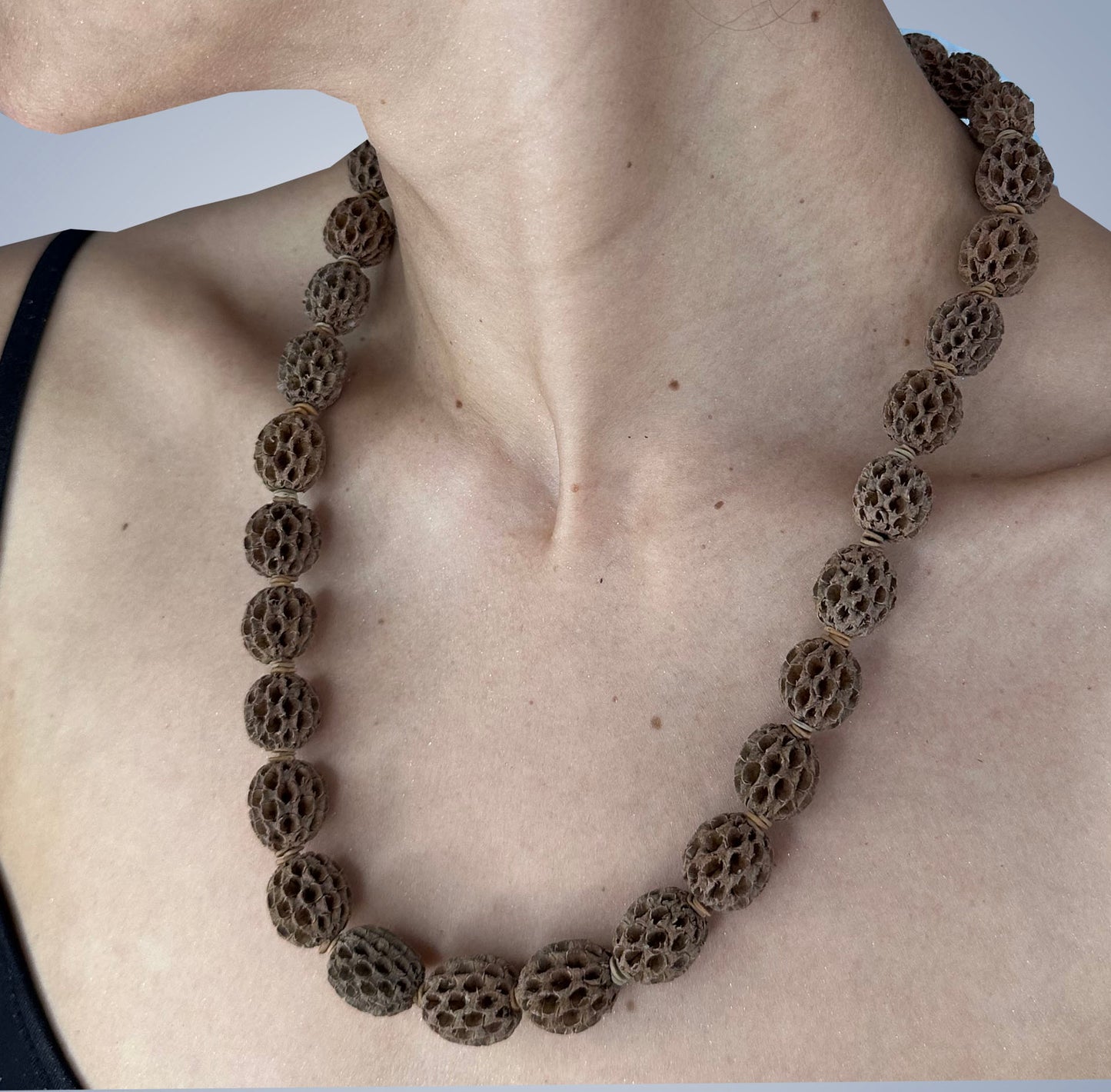 Casuarina necklace, 1 round