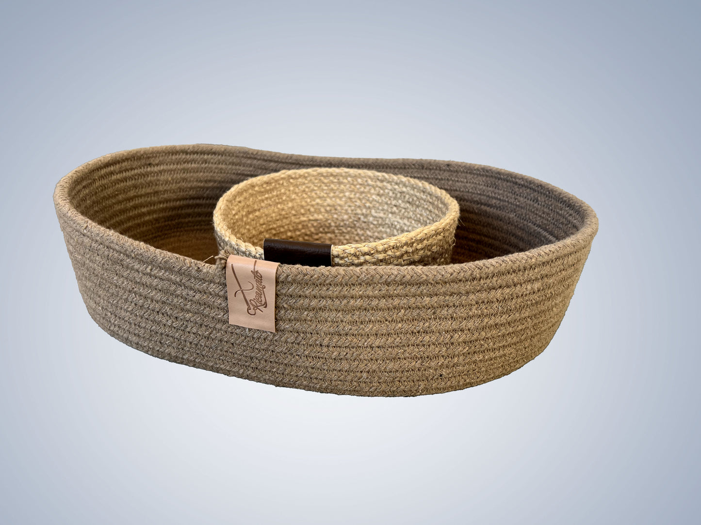 Oval basket, cotton rope