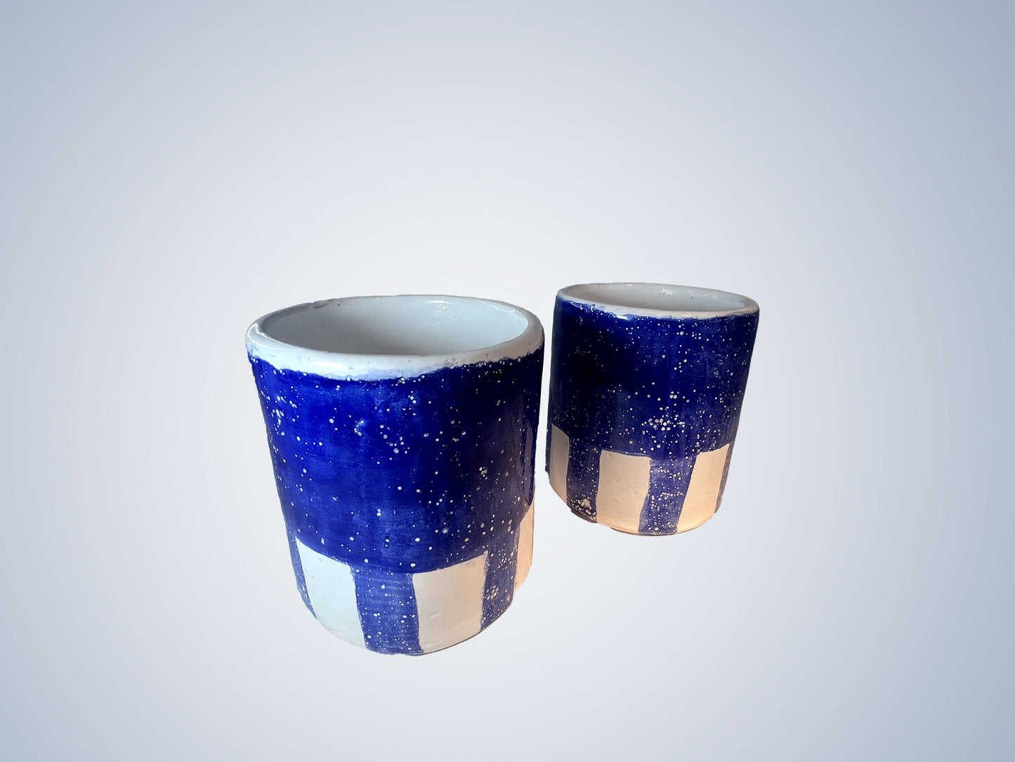 Porcelain cachepot