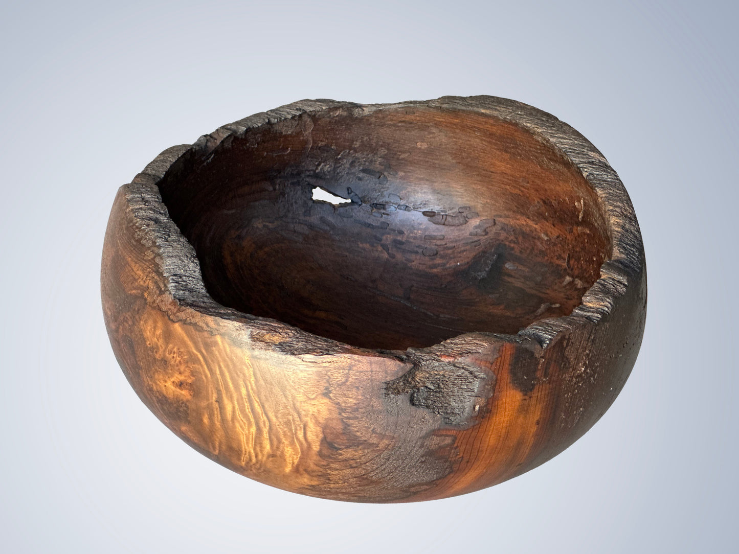 Bowl in imbuia