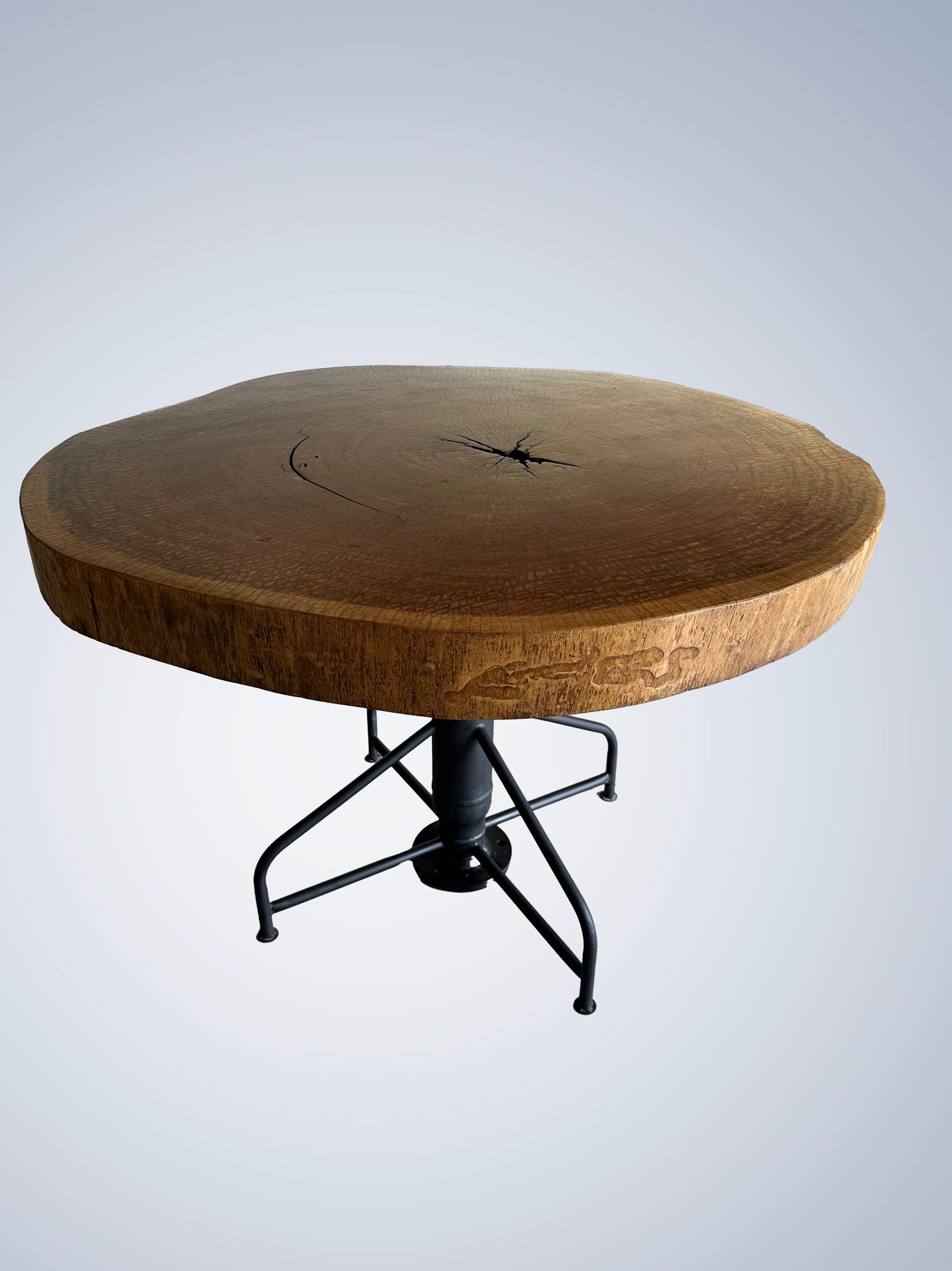 Mesa en madera de garapera