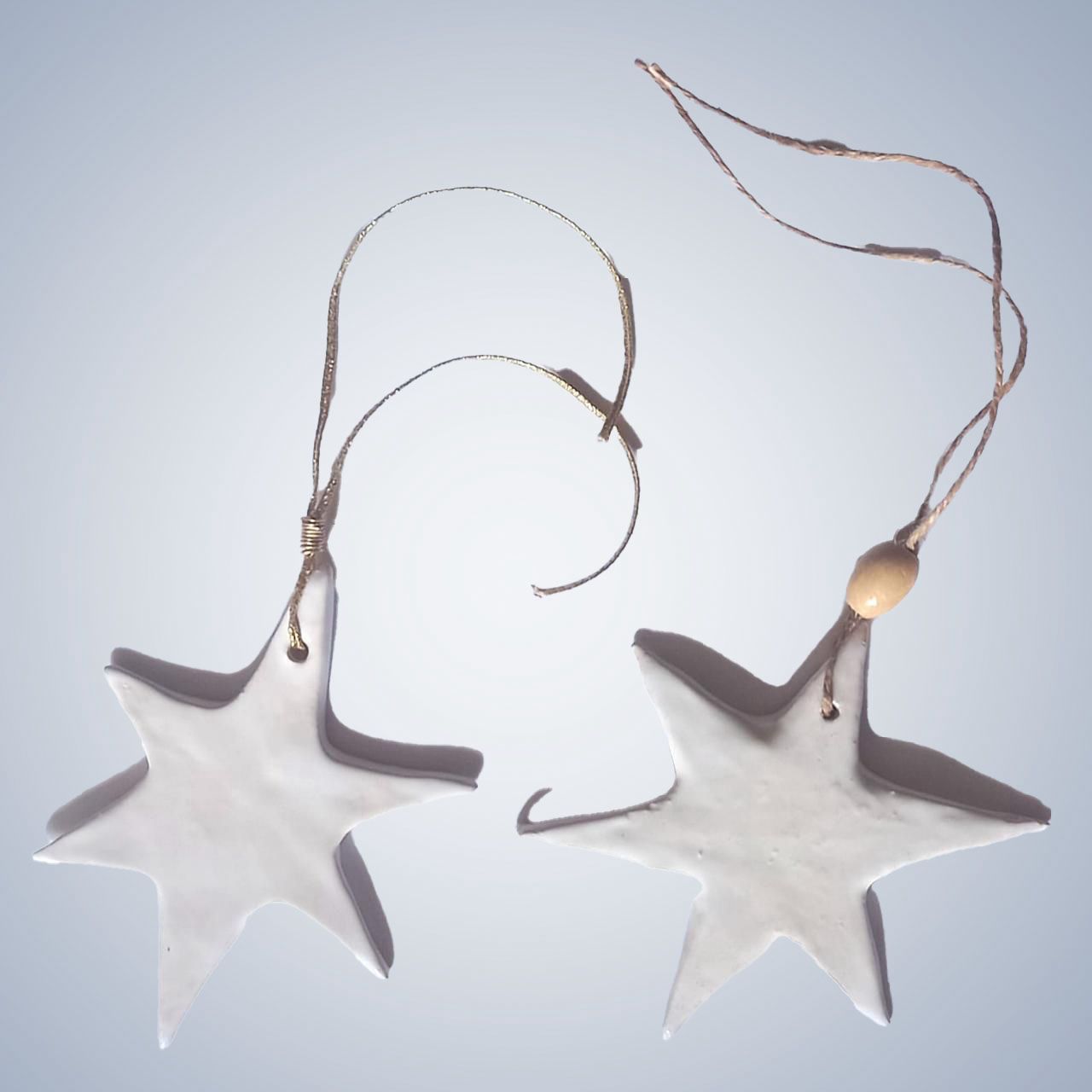 Kit 3 estrelas pendentes de natal - cordão cru