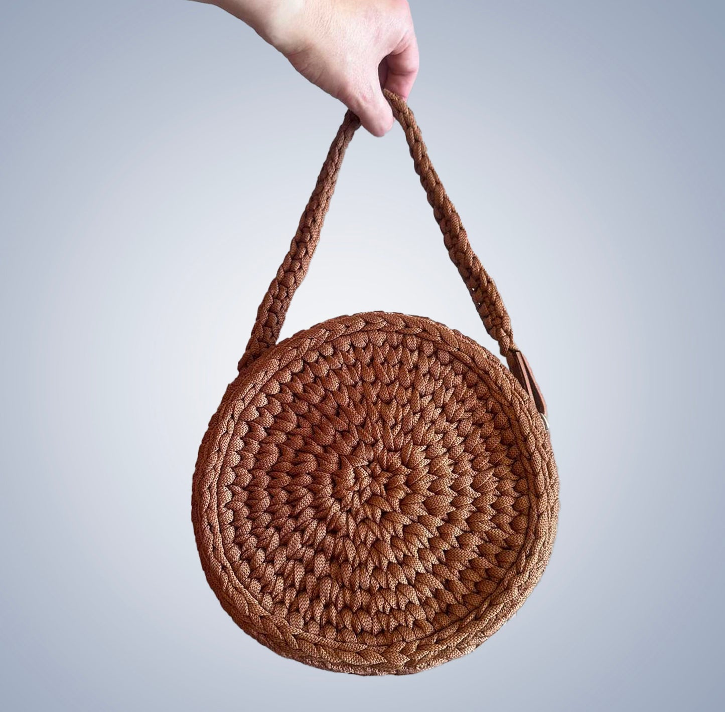 Bolsa redonda em crochê