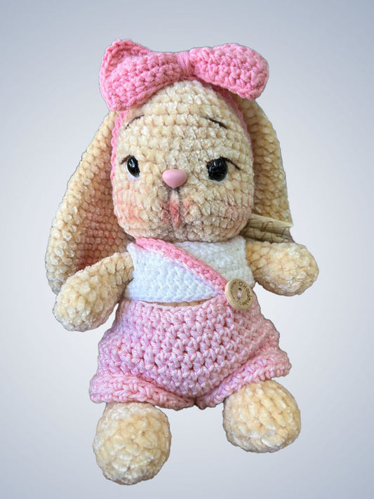 Coelhinha em Amigurumi